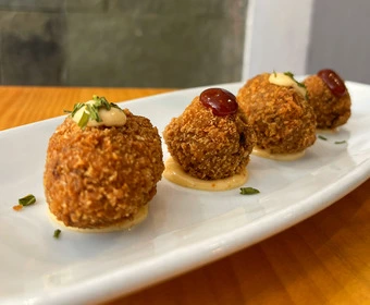 CROQUETTES