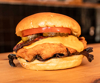 CLASSIC CHICKEN SANDO