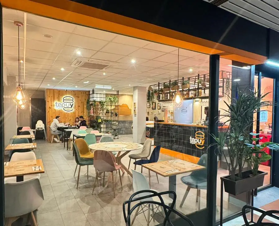 Fachada principal de Tepuy Burger Benidorm